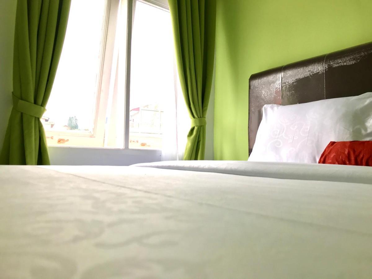 Panorama Guest House Syariah Berastagi Bagian luar foto